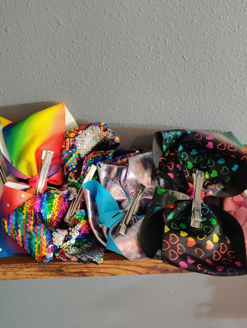 JoJo Siwa Hair Bows Lot Of 6 Multicor Set Accessories Rainbow Sequin Girl Clips
